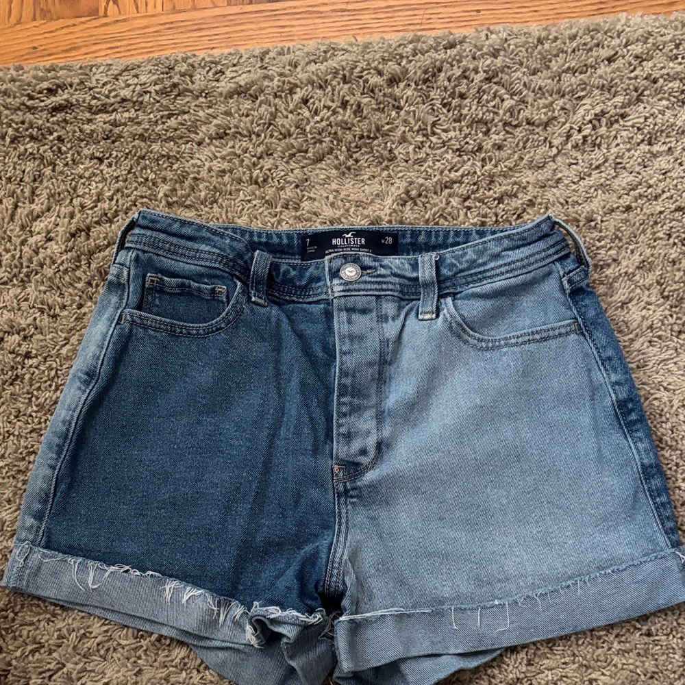 Hollister Women's Two-Tone Jean Shorts